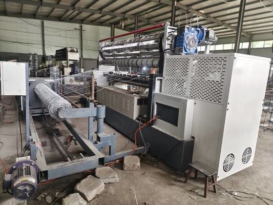 그물 길이 200m은 무리 소 울타리 기계 구멍 치수 3 인치를 고쳤습니다